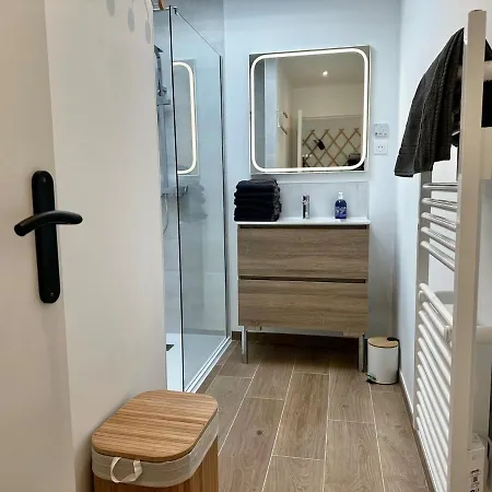 Apartment Fox - Pour 6 Personnes Avec Patio